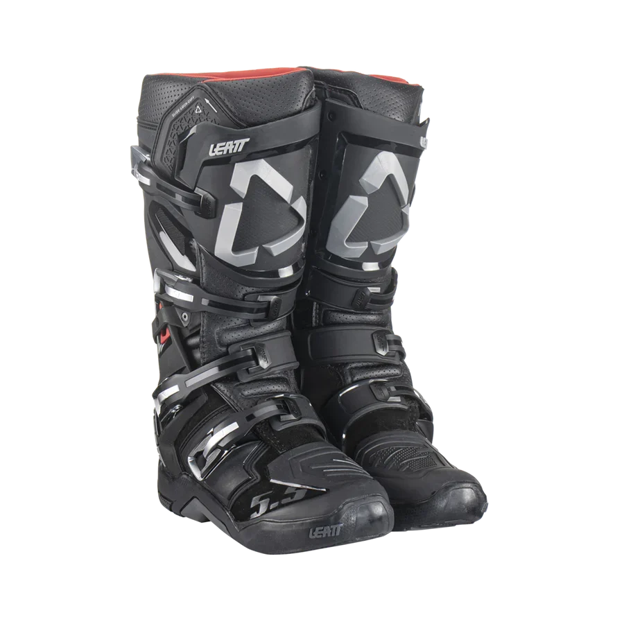Leatt Leatt Moto 5.5 FlexLock Boots – front view