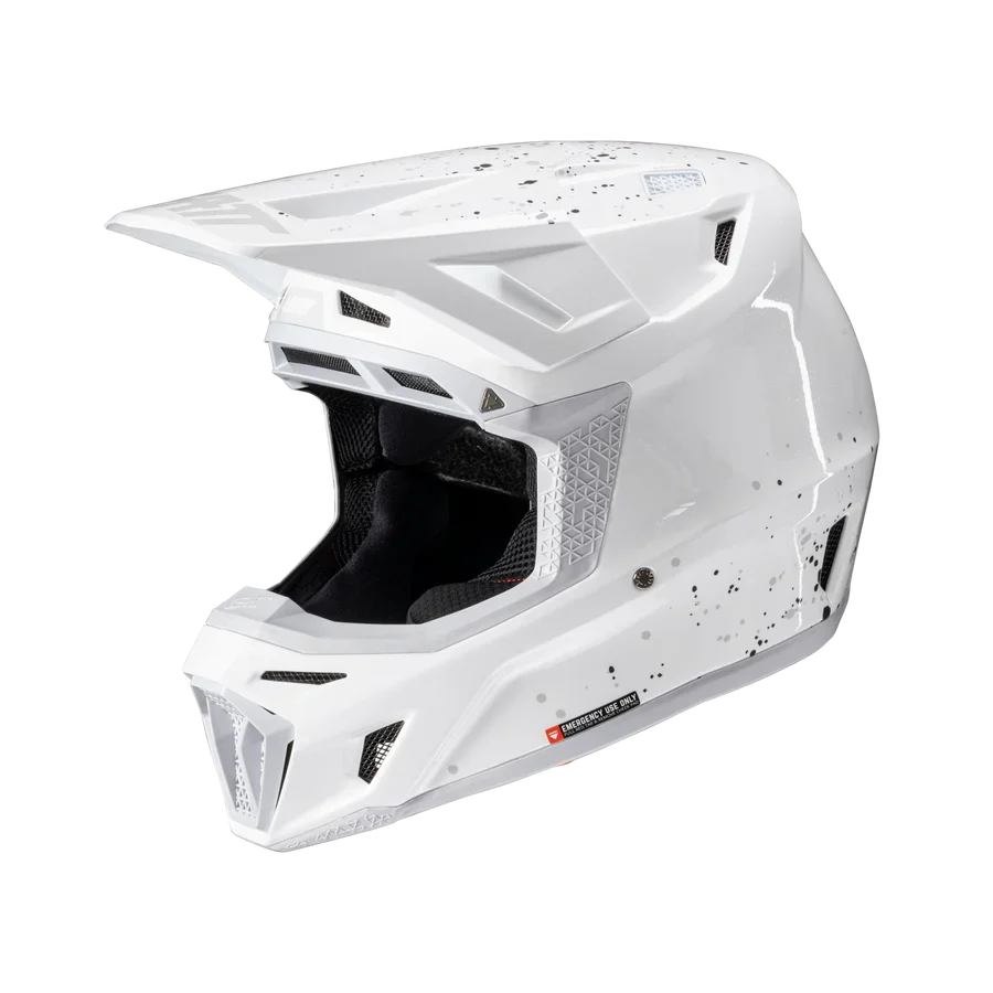 Leatt Leatt Moto 8.5 Composite V21.1 Helmet – detail view