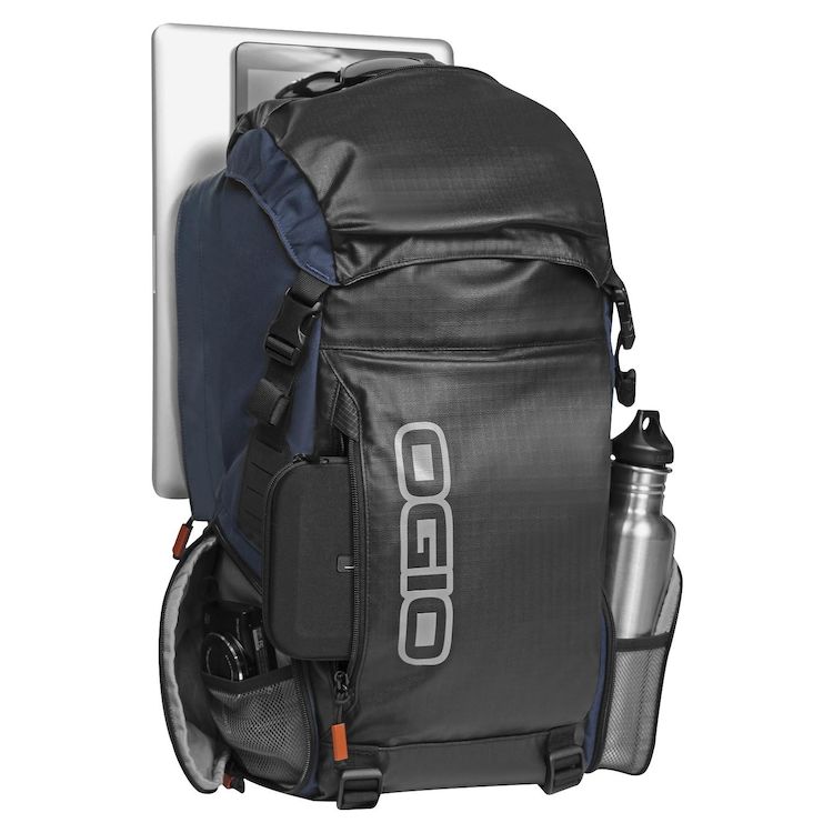 OGIO OGIO Throttle Backpack – side view